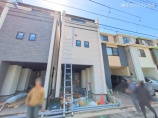  新築一戸建て