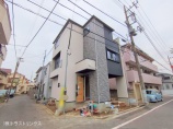  新築一戸建て